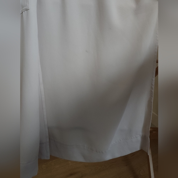 Aritzia Babaton Kahlo Robe - Picture 8 of 8